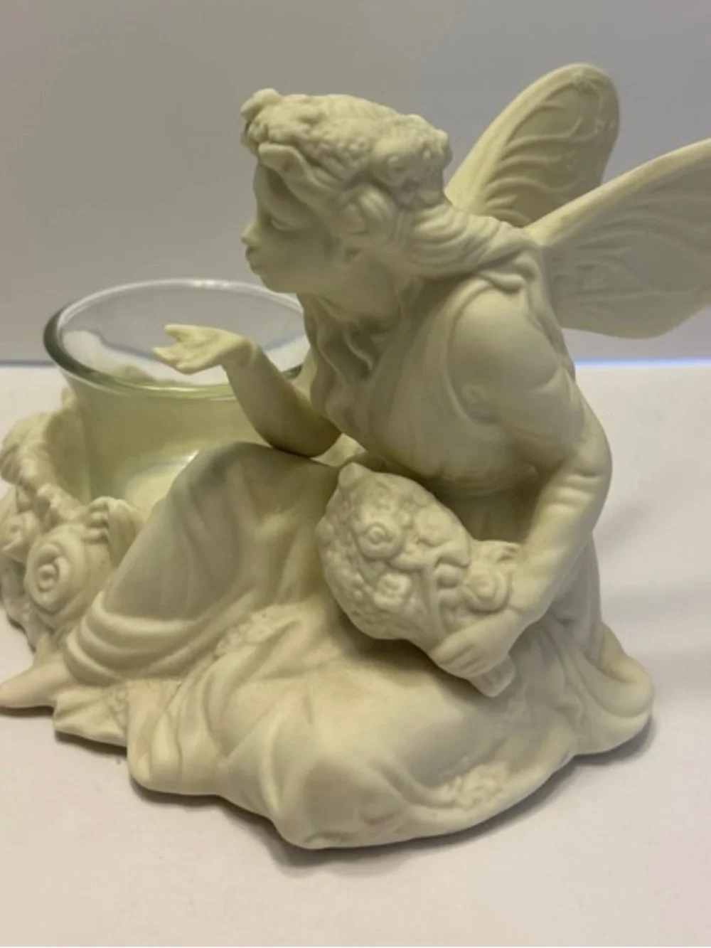 PartyLite Ariana Fairy Tea Light Holder White/Clear Glass Cup Floral P7135